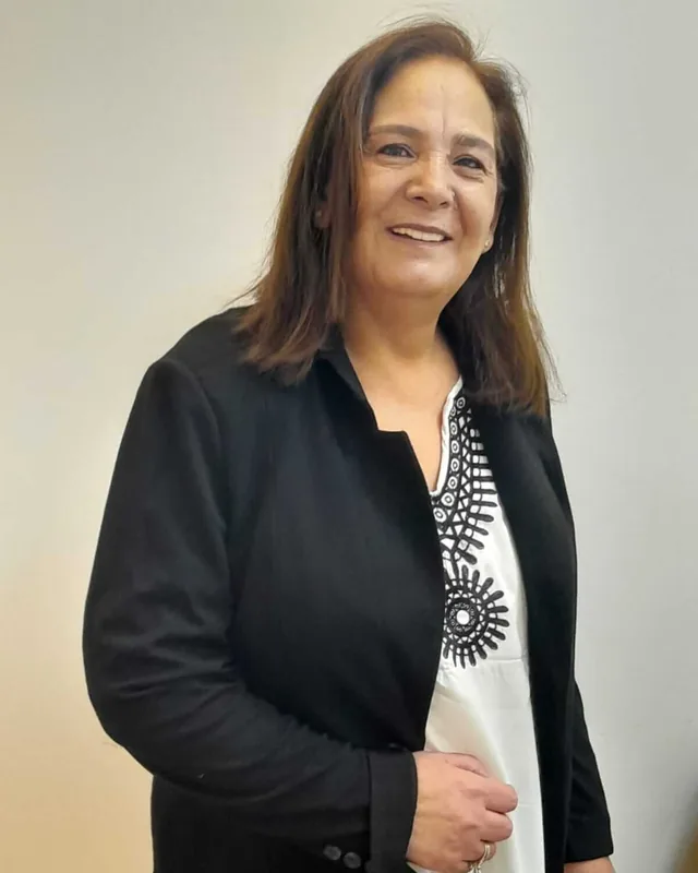 אריאלה — מנהלת סניף, ירושלים