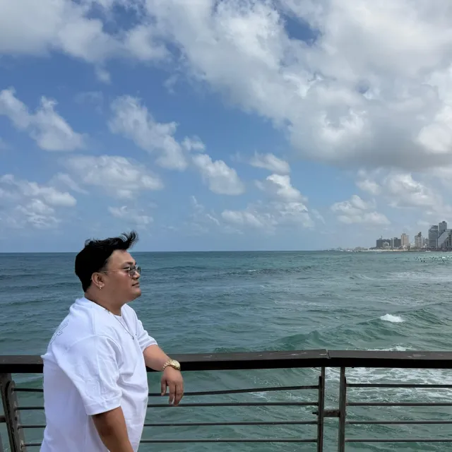 Abhishek · זמינ/ה לסיעוד בישראל — אורשינא